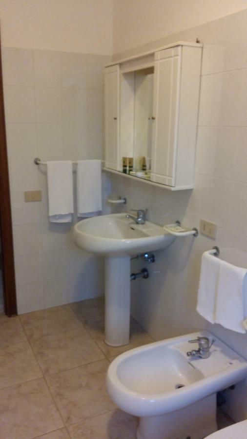 Villa La Casa Tra I Limoni Di Rosmarino Park It083O84B59Cp6Px5J SantʼAgata di Militello Exterior foto